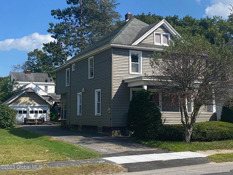 3rd image of 22 Alexander Street