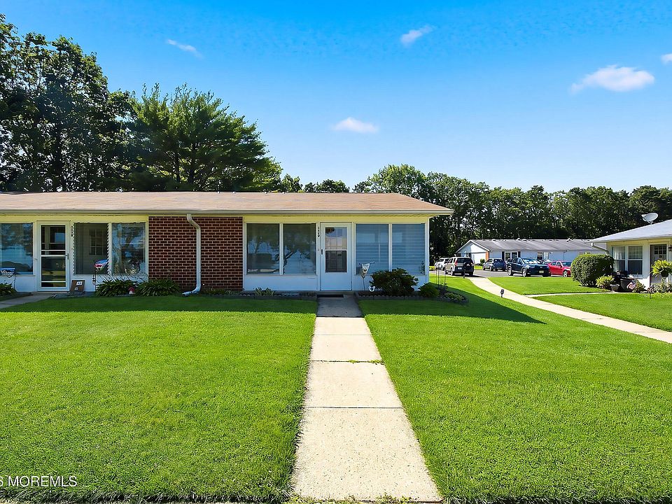 1st image of 1121D Argyll Circle #D