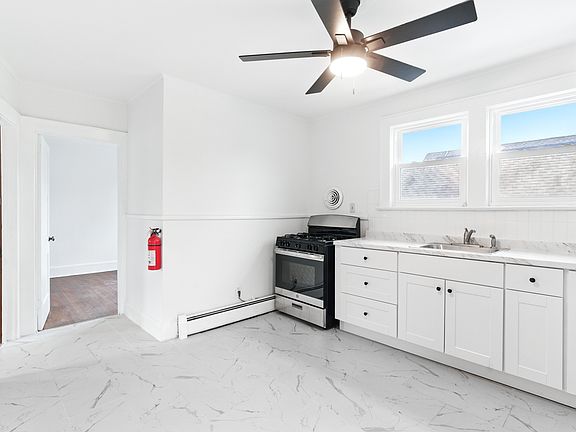 5th image of 15 Ketner St Floor 2