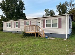 4097 Shelly Rd, Hayes, VA 23072