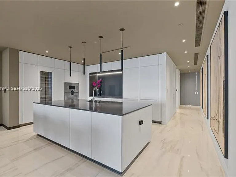 300 Biscayne Blvd #3104 — Photo 14