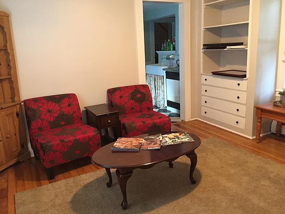 5th image of 29 E Pearl St