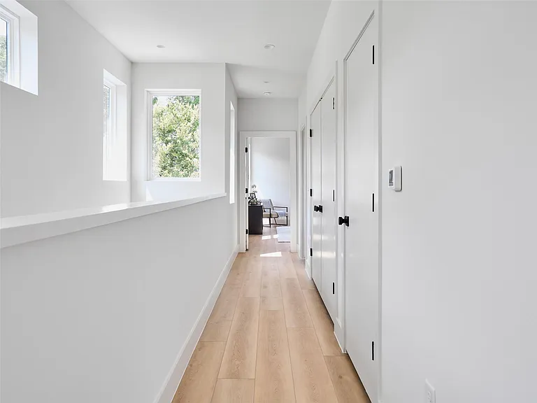 412 Hackberry Ln #1 — Photo 14