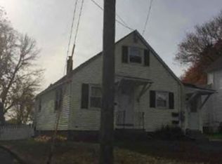 21 Poplar St, Windsor Locks, CT 06096