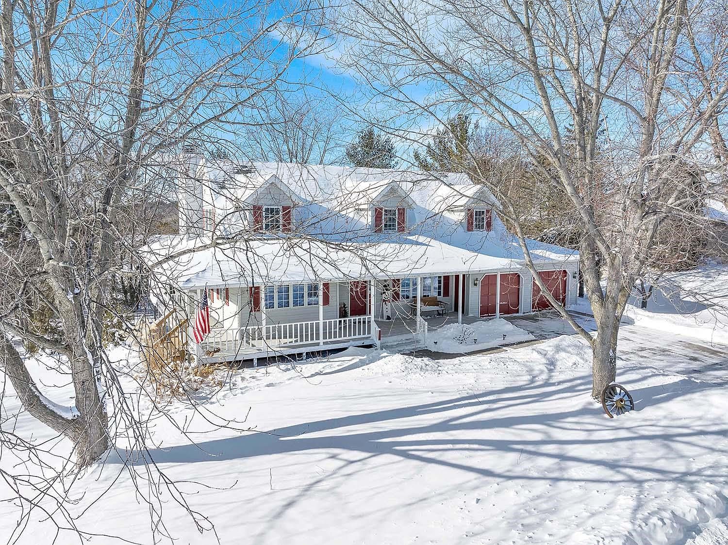 309 N 17th Dr, Sturgeon Bay, WI 54235 Zillow