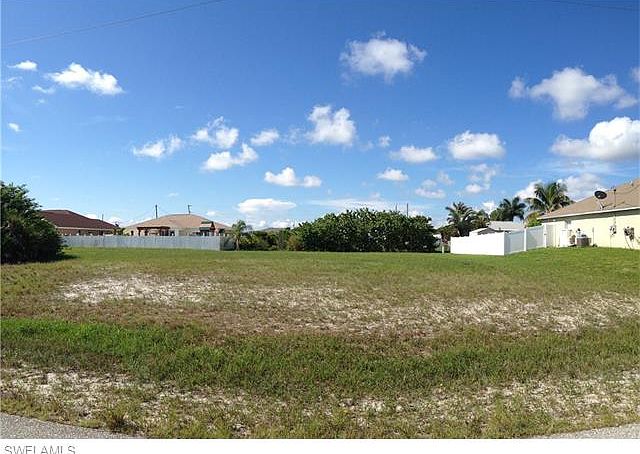 1st image of 1212 NW 19th Ter