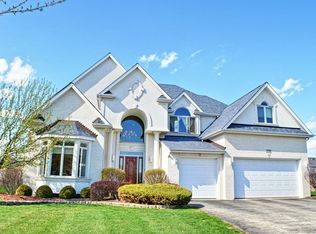 2819 Lobelia Cir, Naperville, IL 60564