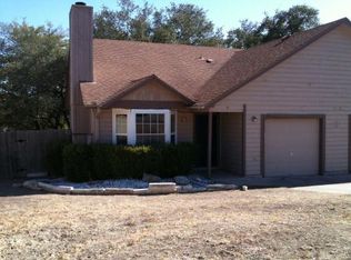 518 Cutty Trl APT B, Lakeway, TX 78734