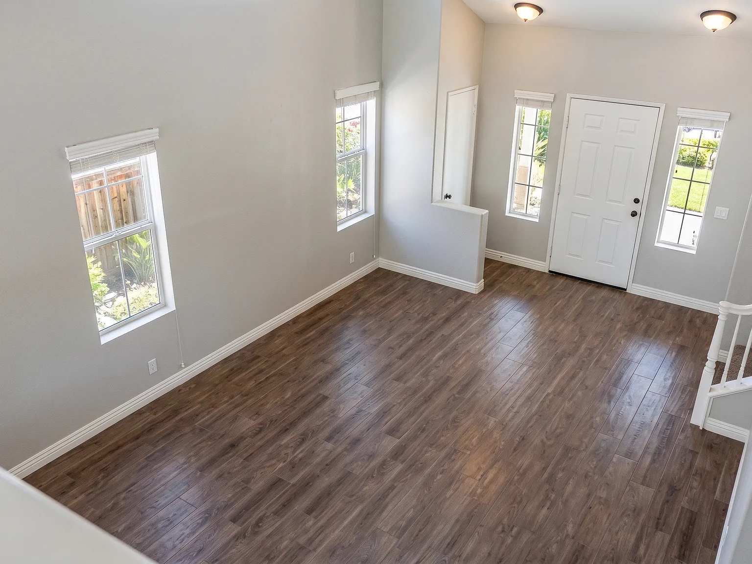 4 bed, 2.5 bath, 1752 sqft, $3,850 — Photo 4