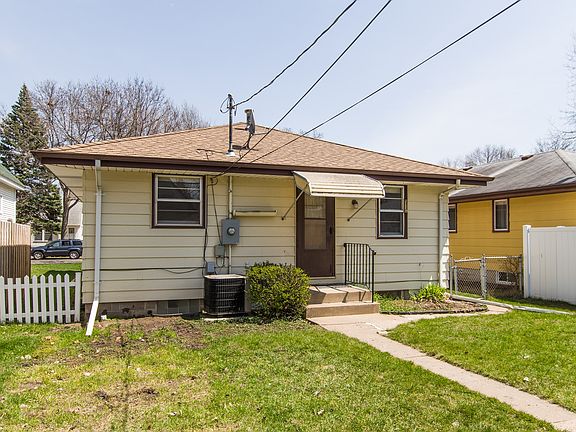 3711 Major Ave N Robbinsdale, Backyard