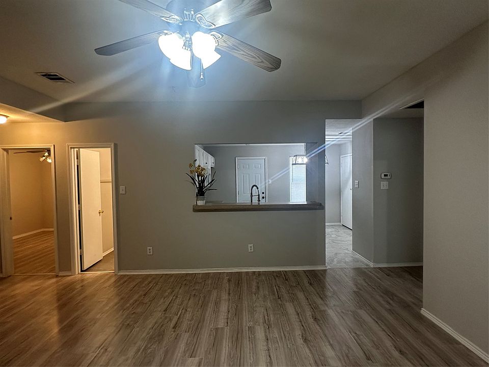 2nd image of 1509 Audrey Dr