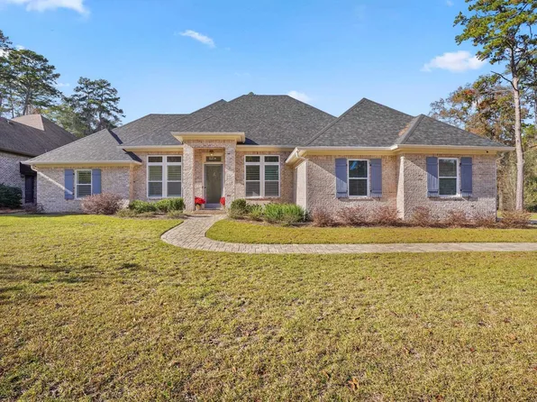 3106 Persimmon Dr, Tallahassee, FL 32312