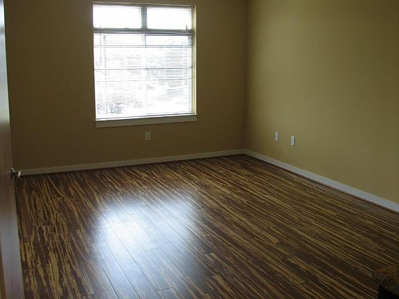 3rd image of 701 Saint James St #301