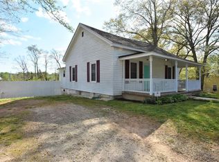 2127 Bird St, Greer, SC 29651