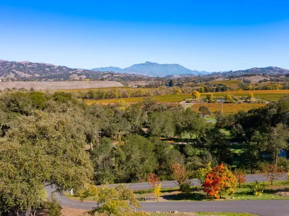 5100 W Soda Rock Lane, Healdsburg, CA 95448