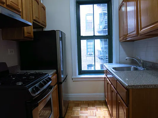 Rented by City & Suburban | media 20