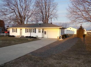 14891 8th Ave, Marne, MI 49435