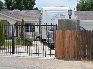 22023 Pahute Ave, Apple Valley, CA 92308