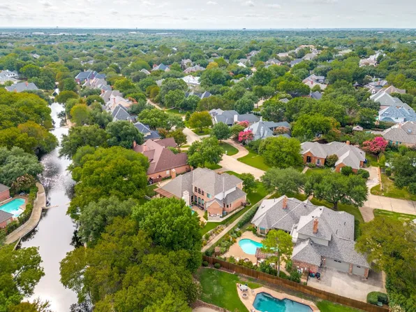 2702 Cottonwood Ln, Colleyville, TX 76034