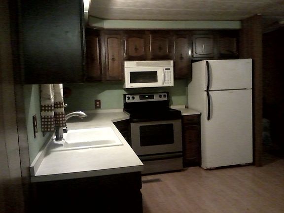 4th image of 4024 NW Country Ln Trailer 28
