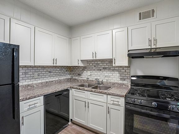 3rd image of 4341 Cascade Rd SW #Ece6d2c07