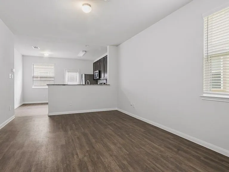 5711 Esk River Trl — Photo 6