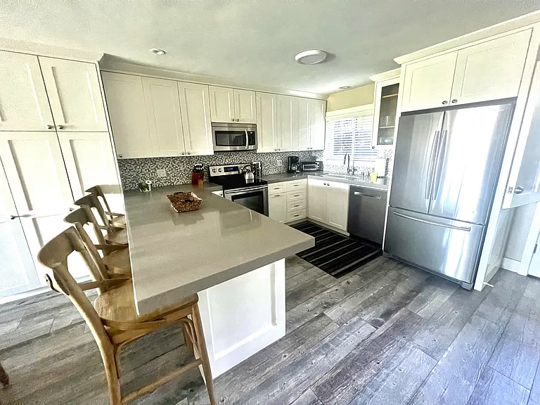 1844 Grand Ave #4 — Photo 15