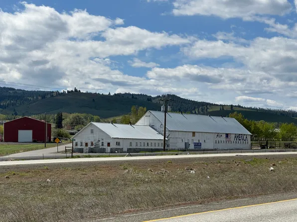 261 Watt Canyon Rd, Thorp, WA 98946