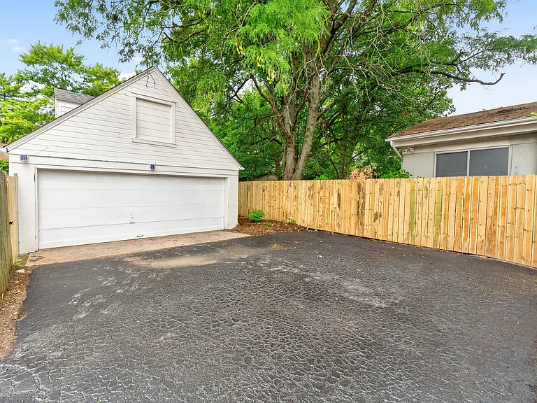 1302 Oakland Park Ave — Photo 18