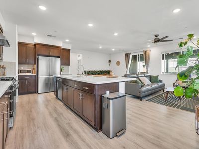 428 Arc Ct, Hayward, CA, 94544