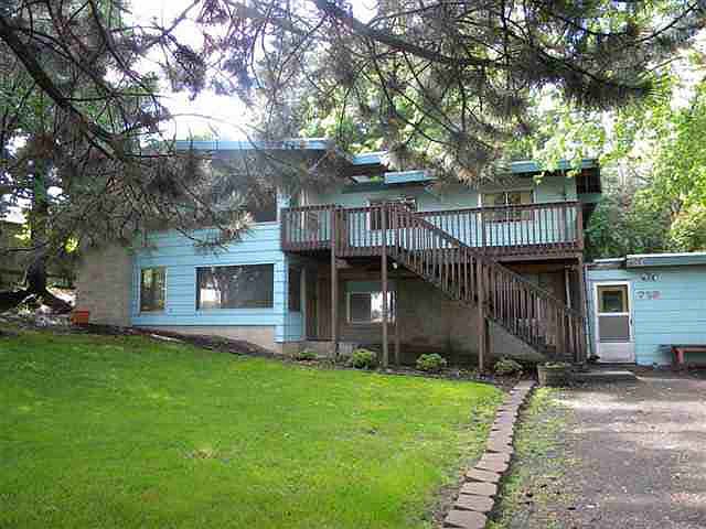 1st image of 729 SE Ridgeview Ct