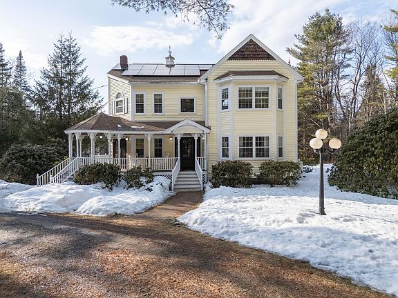 2nd image of 34 Meadowbrook Road