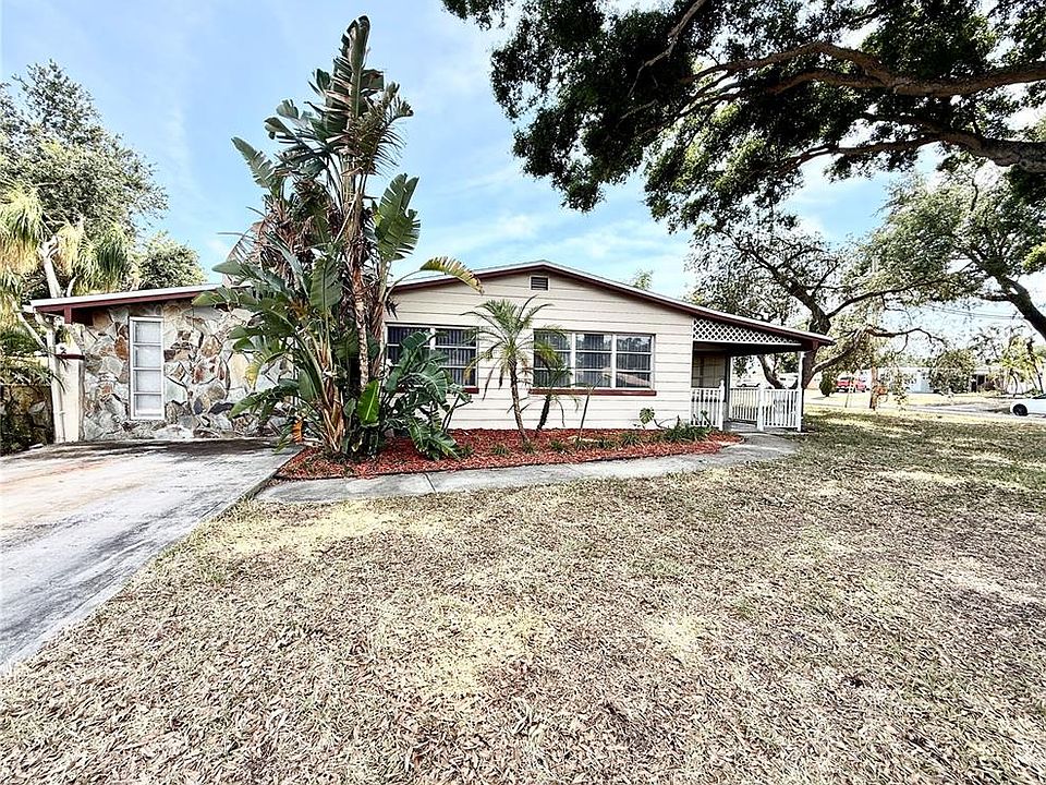 1st image of 10862 Village Green Ave