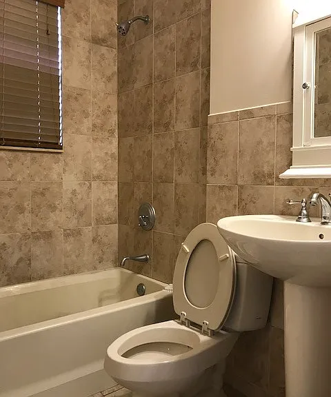 242 Madeira Ave #3 — Photo 6