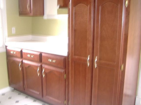 3rd image of 5200 Oak Meadow Ave