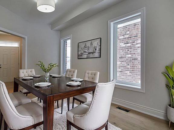 Den as formal Dining Room