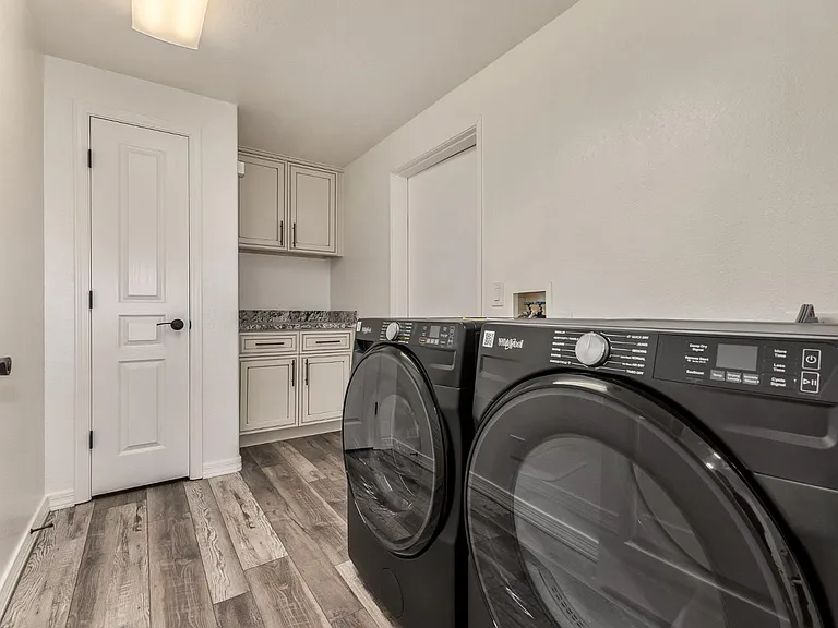 15221 N Clubgate Dr #1110 — Photo 25