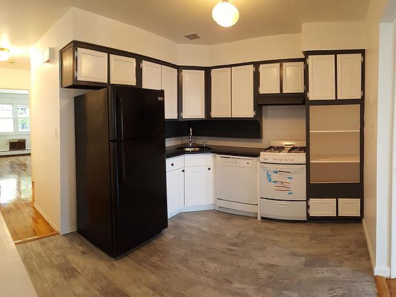 5th image of 1660 Bell Blvd #2F
