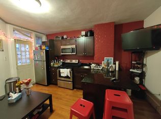 161 Endicott St #2R, Boston, MA 02113