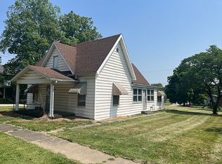 210 W Harrison St, Carlisle, IN 47838