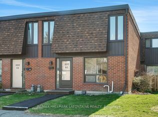 890 Cahill Dr W #46, Ottawa, ON K1V9A4