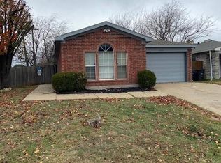 6806 Brookhaven Trl, Fort Worth, TX 76133