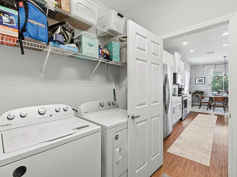 3615 Peregrine Way — Photo 30