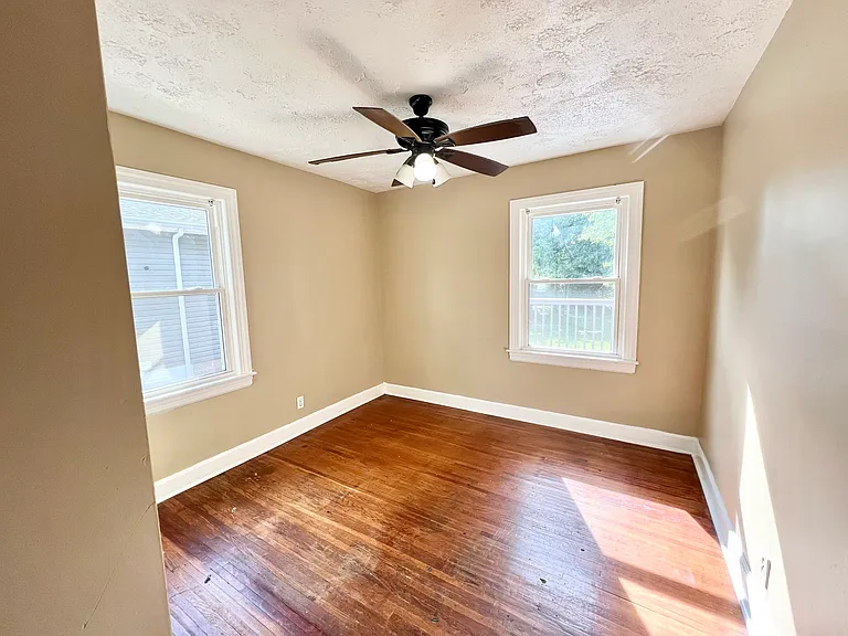 1816 Gregg Ave — Photo 8