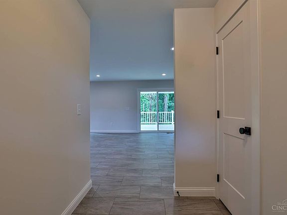 5th image of 2339 Grimes Valley Dr