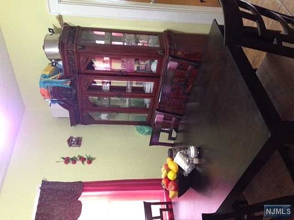 4th image of 782-784 Stuyvesant Ave
