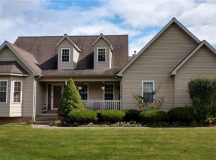 6629 Pacifica Dr, Poland, OH 44514