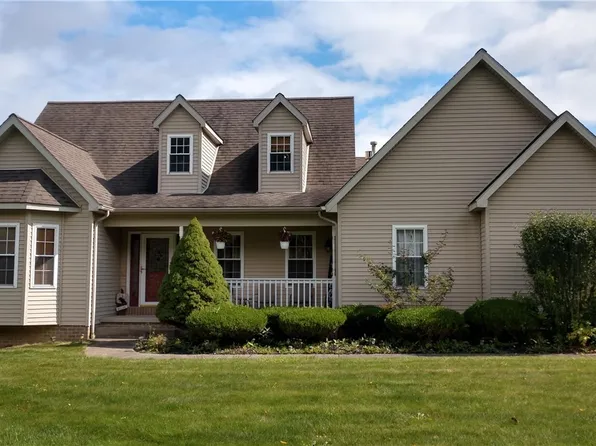 6629 Pacifica Dr, Poland, OH 44514