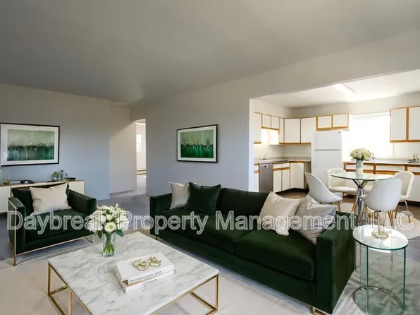 2913 8th St N #5, Fargo, ND 58102