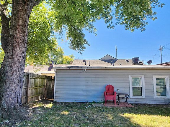 5th image of 503 Warnock St